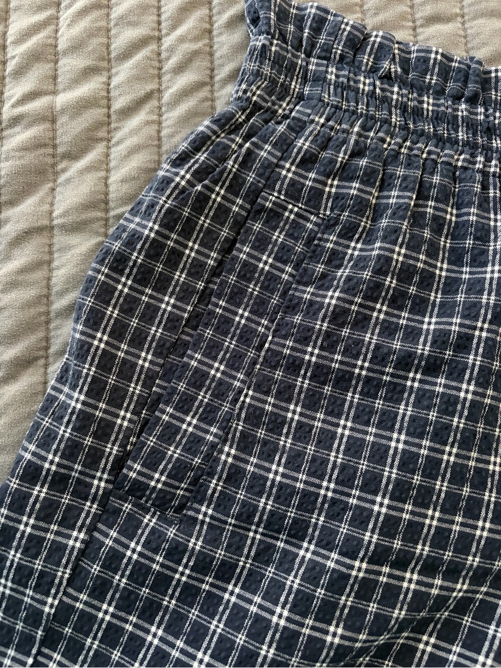 Urban Outfitters Navy Plaid Wide Leg Paperbag Pants Academia Preppy XS - Picture 8 of 9